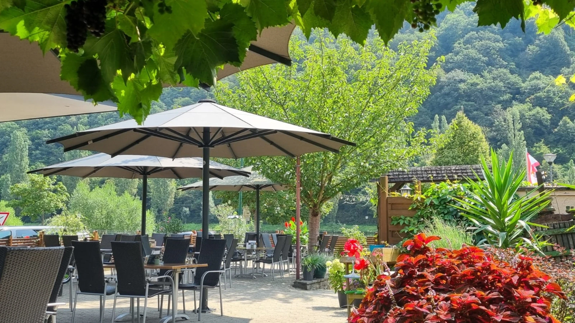 Weinhaus Thomas in Klotten, Germany